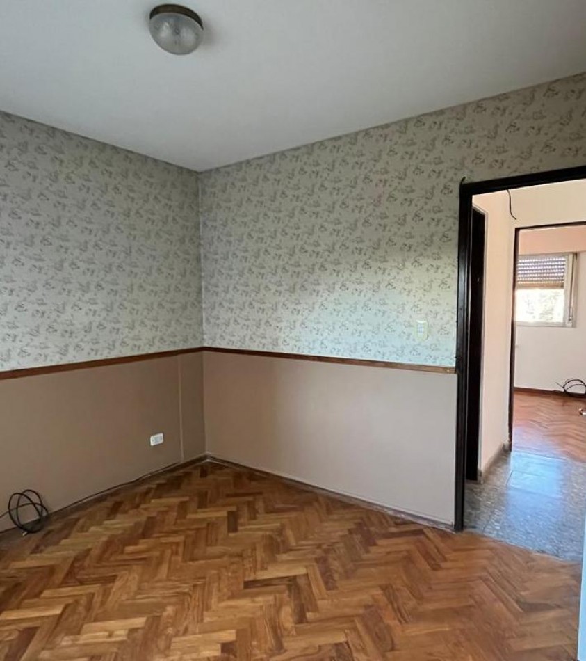 DEPARTAMENTO A MEDIA CUADRA DE PLAZA BELGRANO
