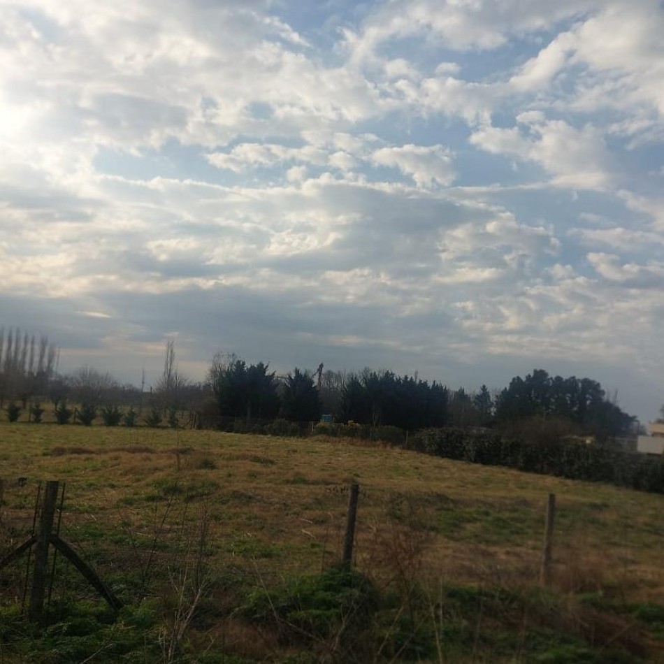 LOTE A 300 METROS DE ACCESO PRINCIPAL