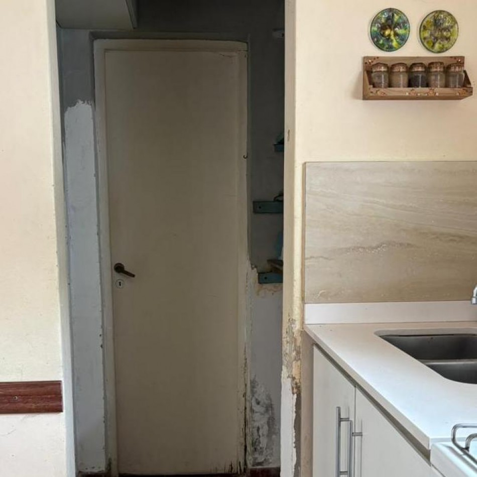 CASA CON GRAN POTENCIAL EN VENTA
