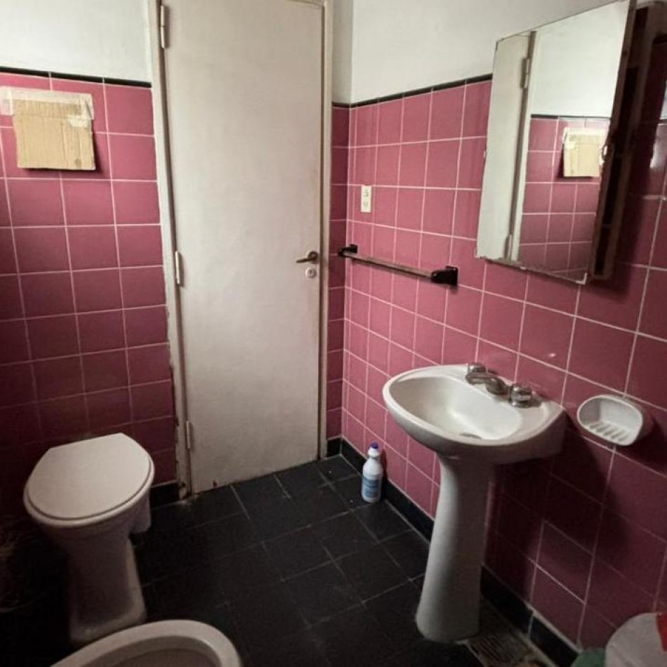 CASA CON GRAN POTENCIAL EN VENTA