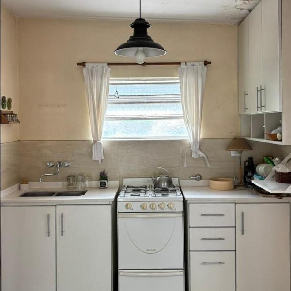 CASA CON GRAN POTENCIAL EN VENTA