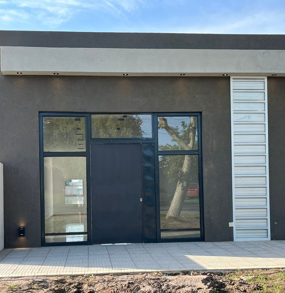 LOCALES A ESTRENAR SOBRE AVENIDA COMPAIRE