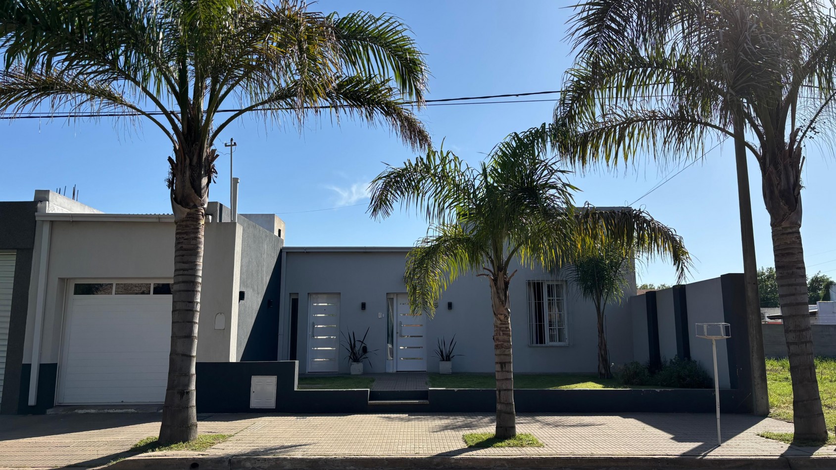 CASA EN VENTA CON QUINCHO Y GRAN PATIO