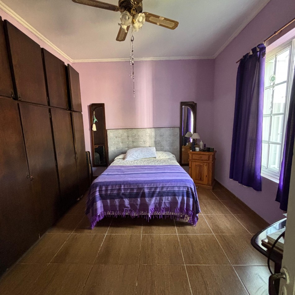 CASA EN VENTA CON QUINCHO Y GRAN PATIO