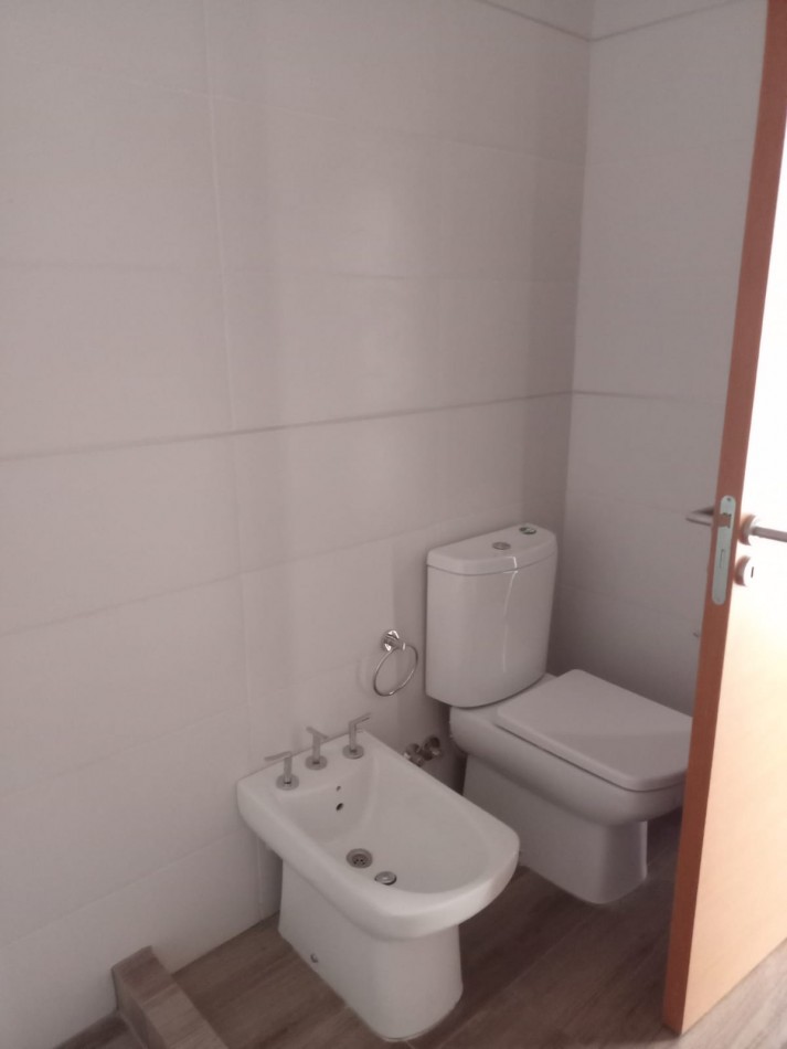 DEPARTAMENTO 3 AMBIENTES EN UNIQUE TOWER