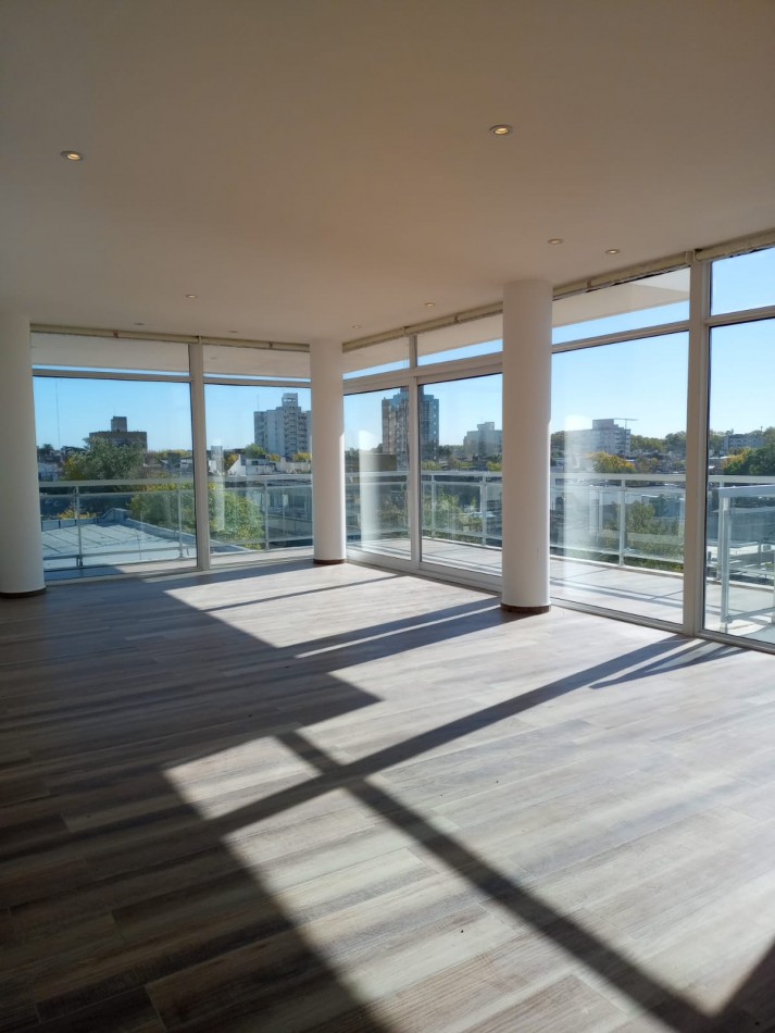 DEPARTAMENTO 3 AMBIENTES EN UNIQUE TOWER