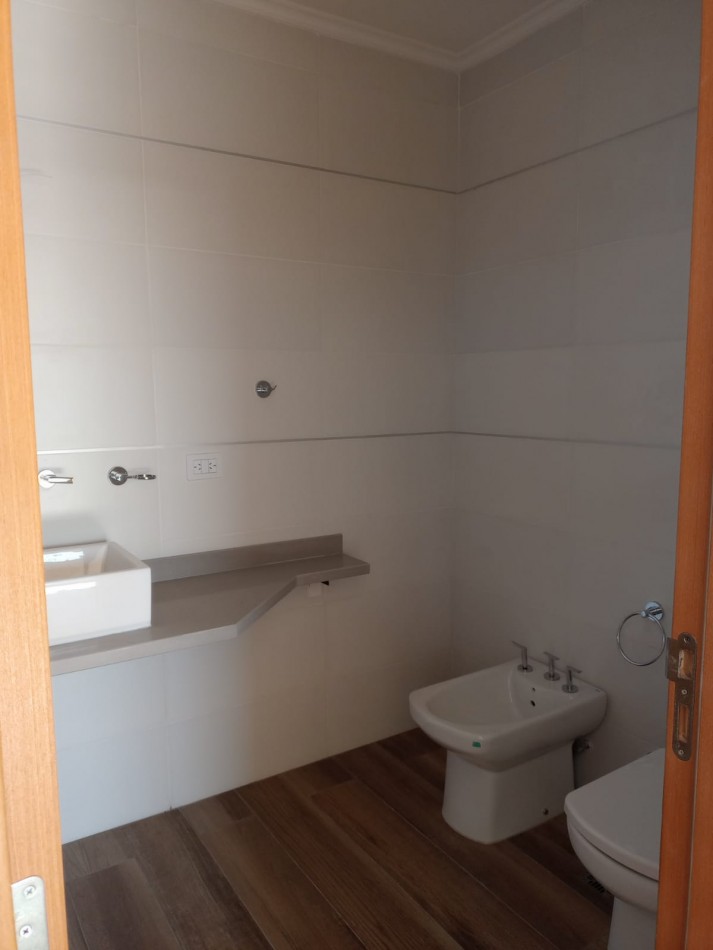 DEPARTAMENTO 3 AMBIENTES EN UNIQUE TOWER