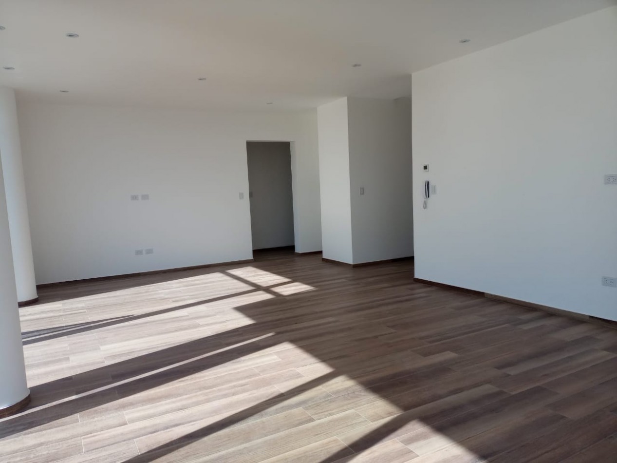 DEPARTAMENTO 3 AMBIENTES EN UNIQUE TOWER