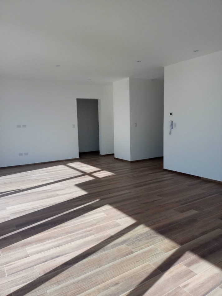 DEPARTAMENTO 3 AMBIENTES EN UNIQUE TOWER