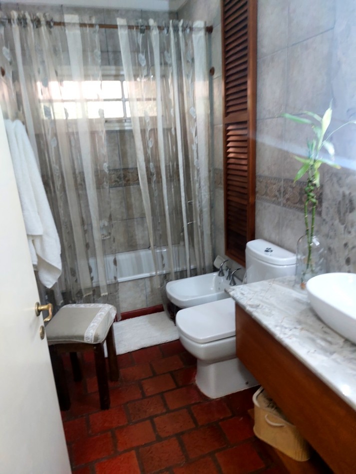 IMPECABLE VIVIENDA RESIDENCIAL