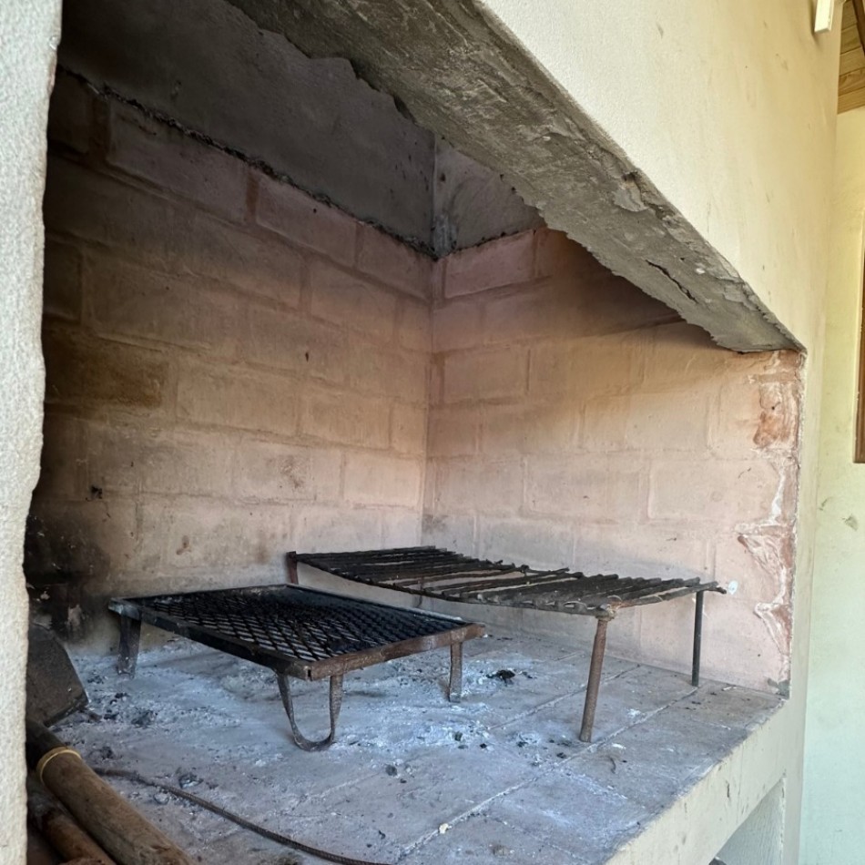 CASA QUINTA A ESTRENAR CON PILETA EN VENTA