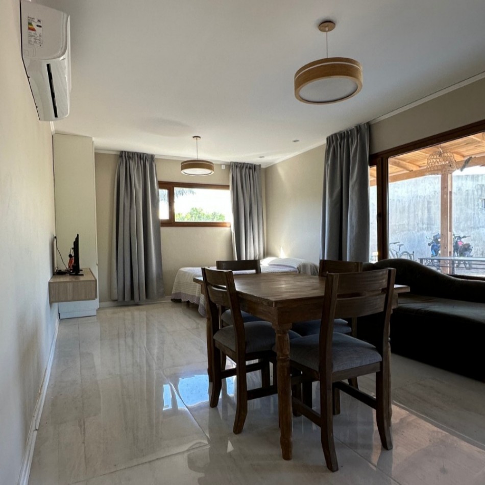 CASA QUINTA A ESTRENAR CON PILETA EN VENTA