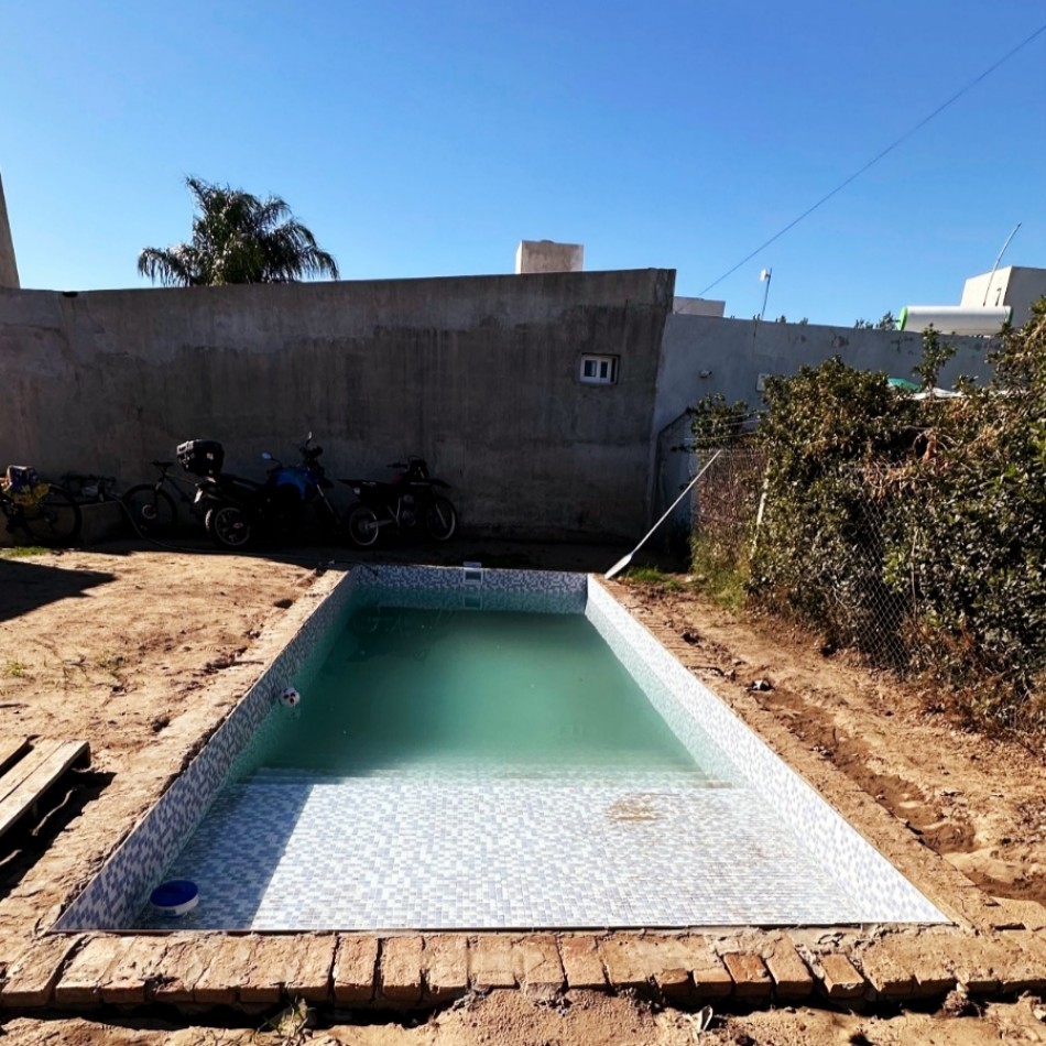 CASA QUINTA A ESTRENAR CON PILETA EN VENTA