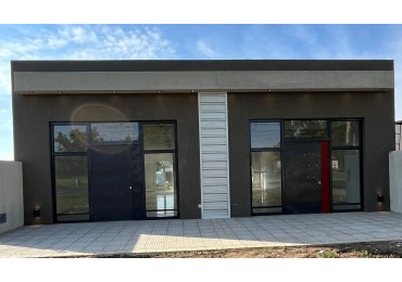 LOCALES A ESTRENAR SOBRE AVENIDA COMPAIRE